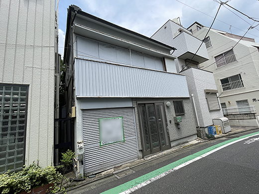 現地写真(古屋有り)