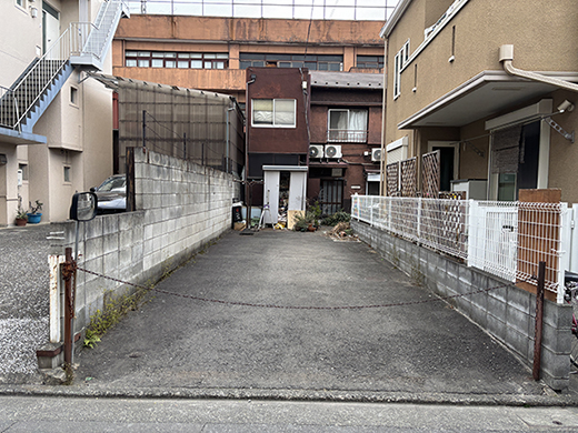現地写真(古屋有り)