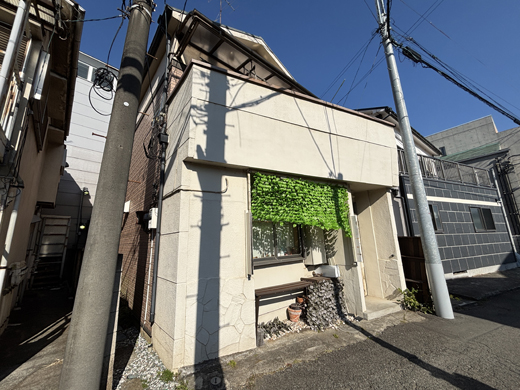 現地写真(古屋有り)
