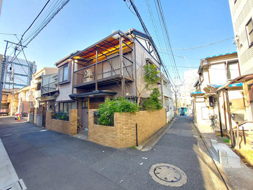 現地写真(古屋有り)