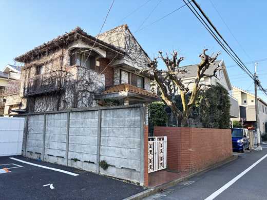 現地写真(古屋有り)