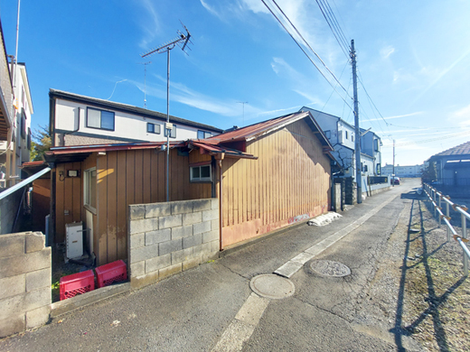 現地写真(古屋有り)