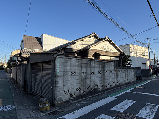 現地写真(古屋有り)