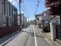 西側前面道路