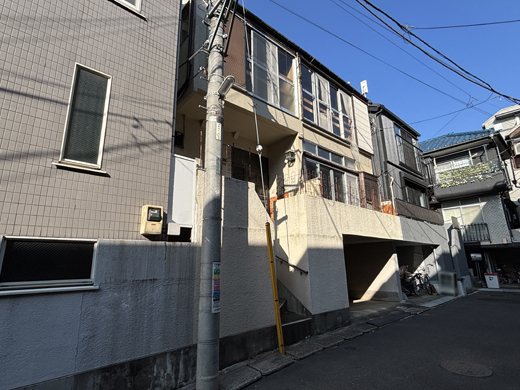 現地写真(古屋有り)