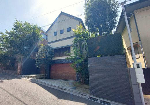 現地写真(古屋有り)