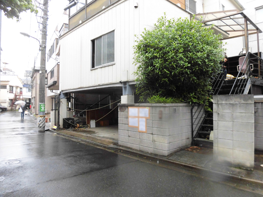 現地写真(古屋有り)