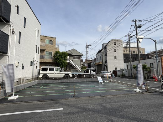現地写真(現況:駐車場)