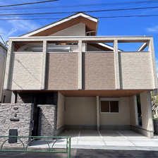 [My住まい] 車庫並列2台・ワイドバルコニーのある新築分譲住宅 豪徳寺